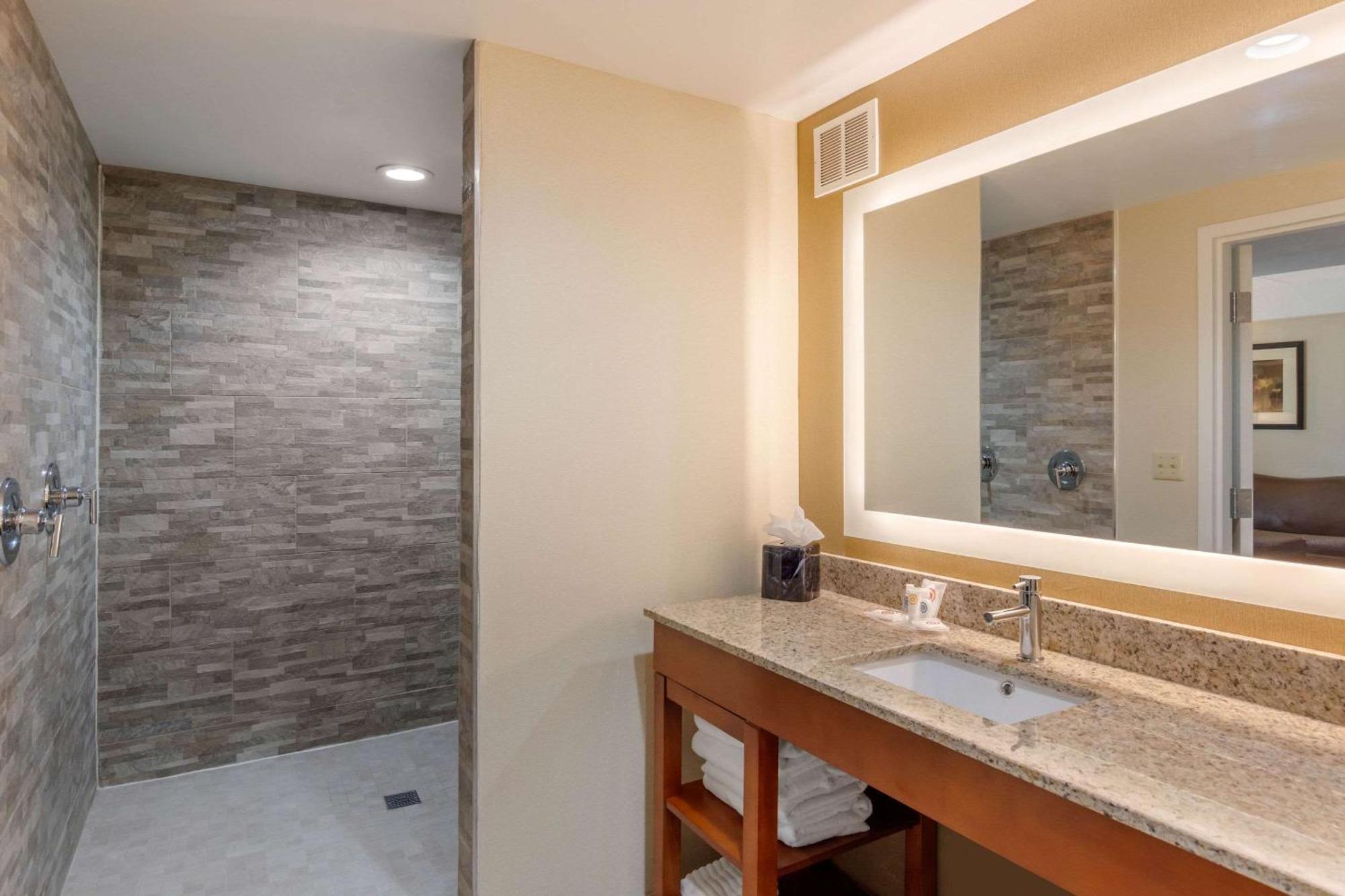 Comfort Suites Southpark Colonial Heights Dış mekan fotoğraf